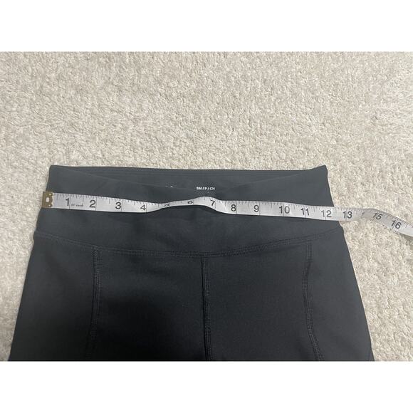 HeatGear Under Armour Black Athletic Bike Shorts Womens sz S Compression 1351688 - Picture 3 of 9